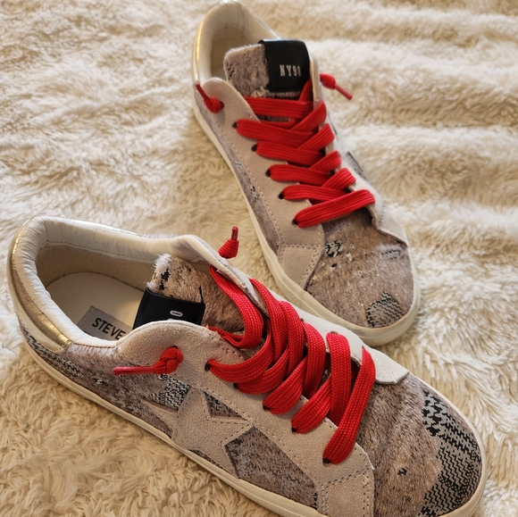 Steve Madden cow star shoe - Picture 4 of 13